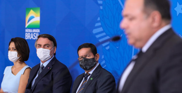 Ministro Eduardo Pazuello e presidente Jair Bolsonaro