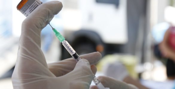 Pesquisador fala sobre vacina contra covid-19