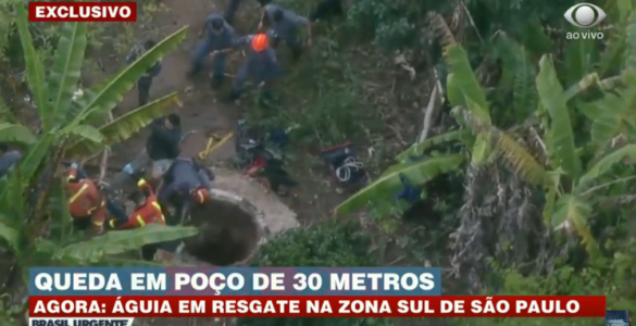 Homem cai em poço