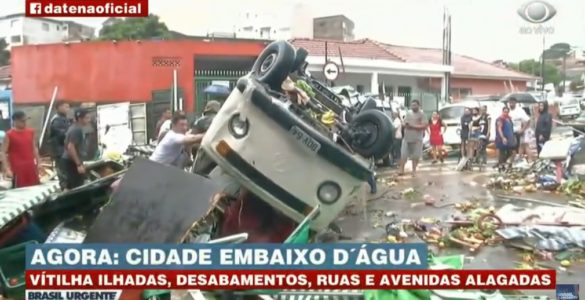 Temporal arrasta carros e barracas de feira em Pirituba