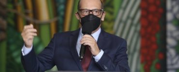 O diretor do Instituto Butantan, Dimas Covas
