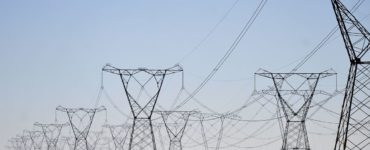 Linhas de transmissão de energia elétrica